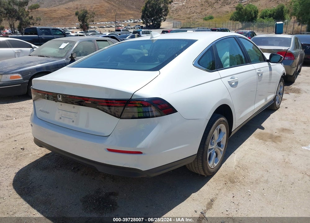 2024 HONDA ACCORD LX VIN: 1HGCY1F25RA047974