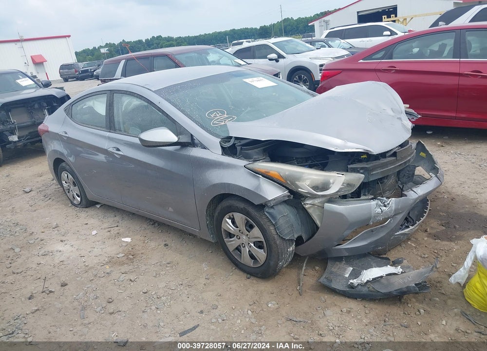 2016 HYUNDAI ELANTRA SE VIN: 5NPDH4AE2GH752341