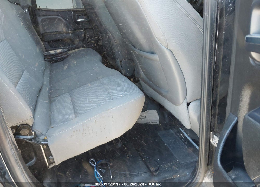 2015 CHEVROLET SILVERADO 1500 WT VIN: 1GCRCPEH8FZ288361