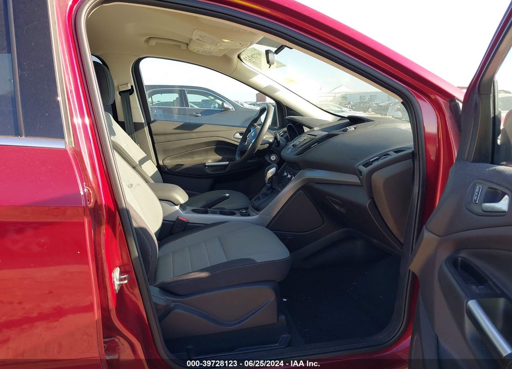 2015 FORD ESCAPE SE VIN: 1FMCU0G94FUA91146