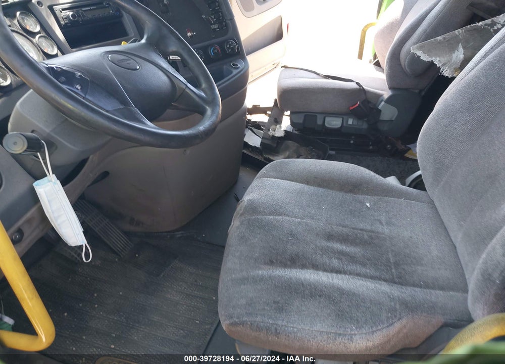 2017 FREIGHTLINER CASCADIA 125 VIN: 3AKJGLDR8HSHJ4379