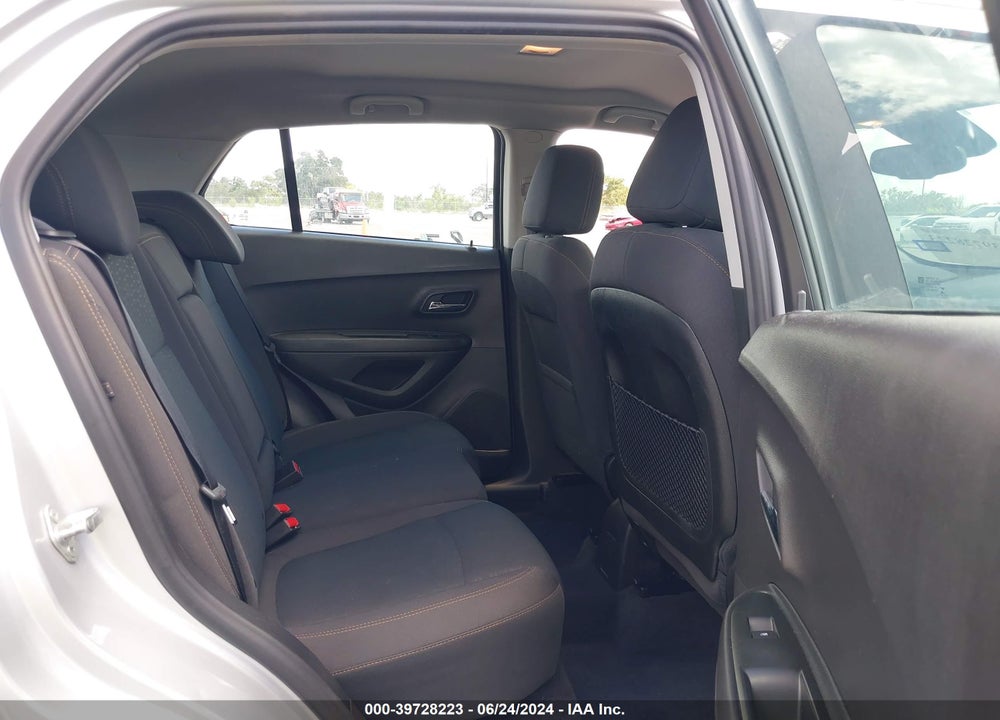 2019 CHEVROLET TRAX LS VIN: 3GNCJNSB6KL196769