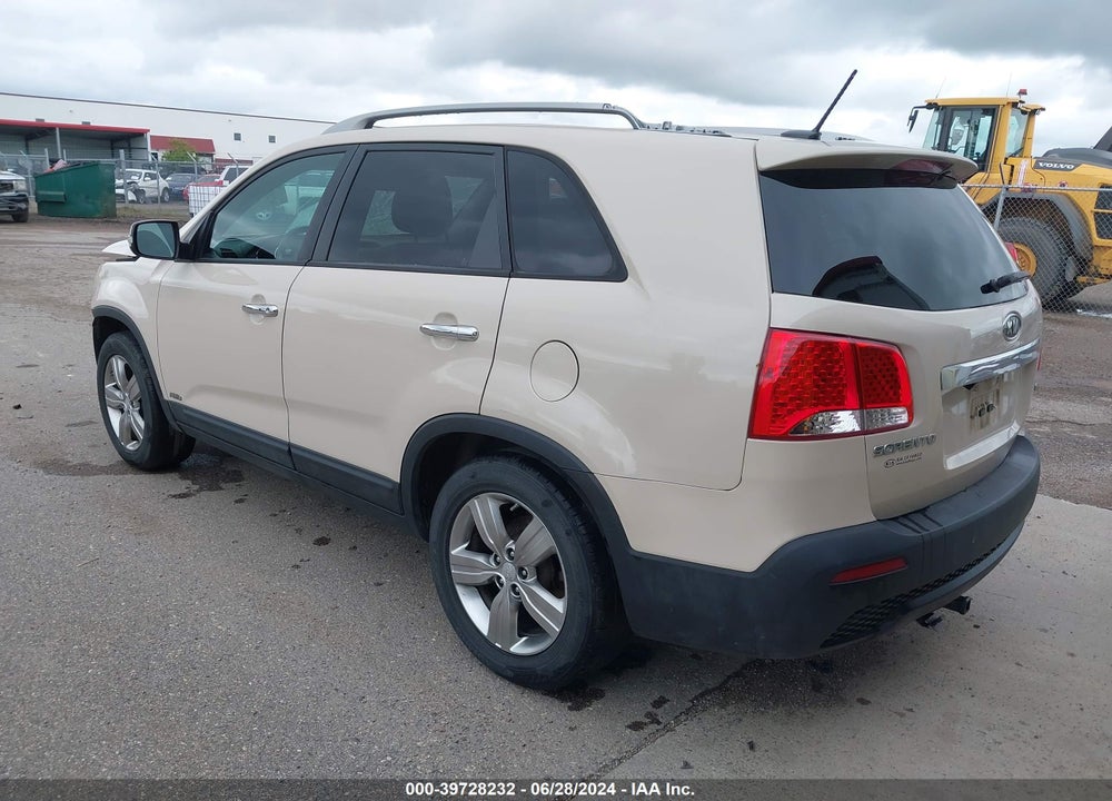 2012 KIA SORENTO EX V6 VIN: 5XYKUDA28CG233840