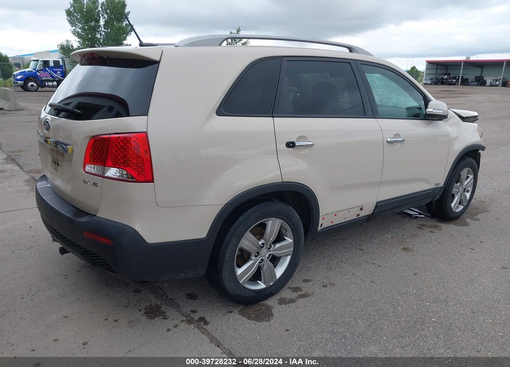 2012 KIA SORENTO EX V6 VIN: 5XYKUDA28CG233840