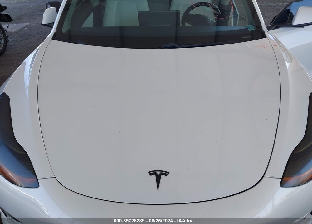 2018 TESLA MODEL 3 LONG RANGE/PERFORMANCE VIN: 5YJ3E1EB4JF081375