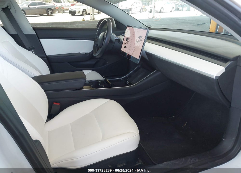 2018 TESLA MODEL 3 LONG RANGE/PERFORMANCE VIN: 5YJ3E1EB4JF081375