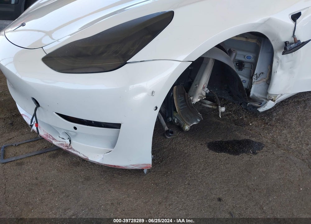 2018 TESLA MODEL 3 LONG RANGE/PERFORMANCE VIN: 5YJ3E1EB4JF081375