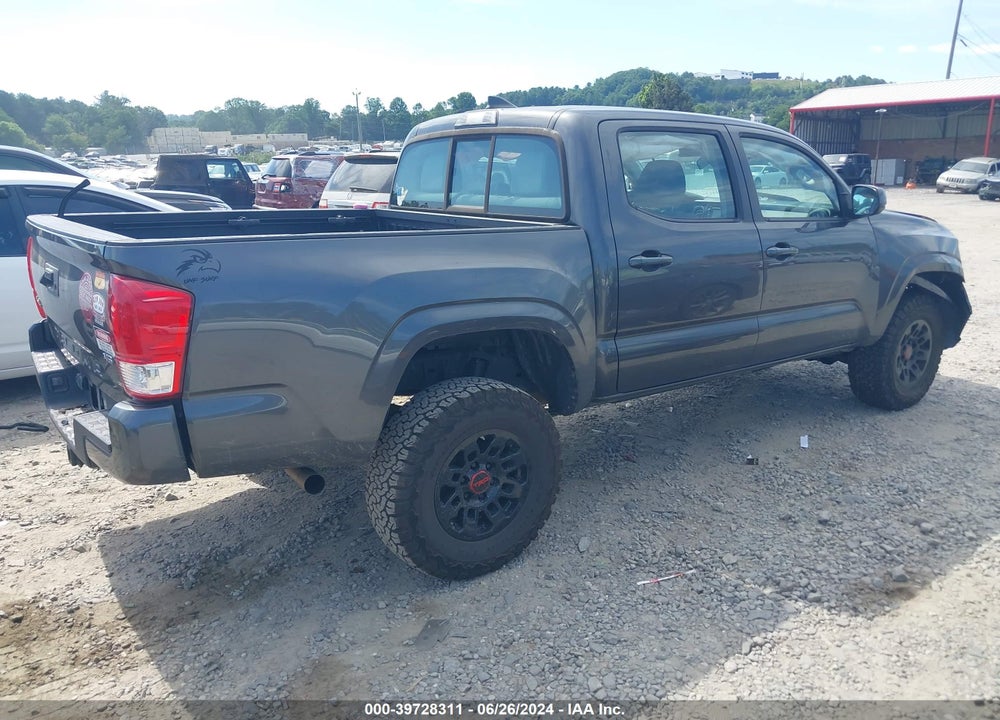 2017 TOYOTA TACOMA SR V6 VIN: 3TMCZ5AN8HM117635