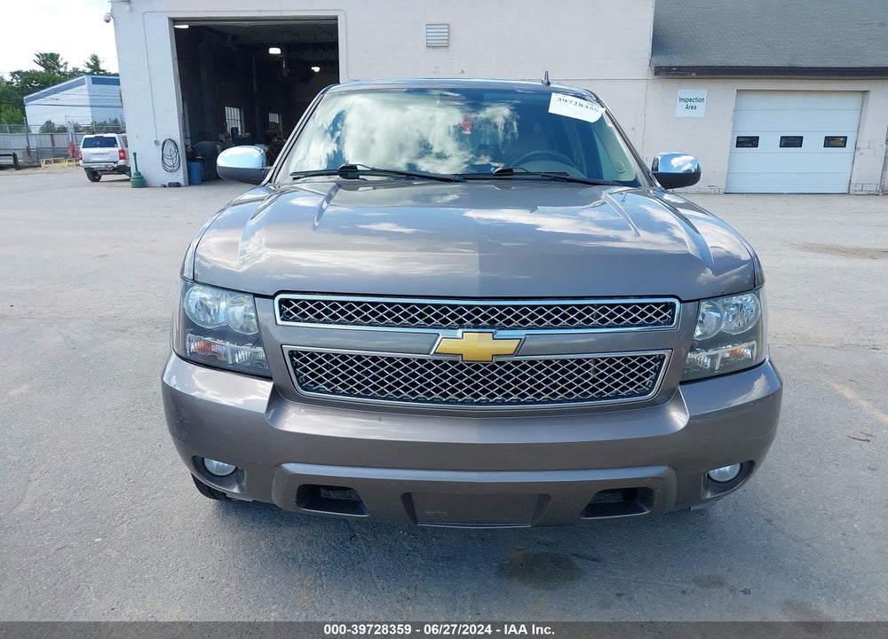2013 CHEVROLET SUBURBAN 1500 VIN: 1GNSKKE73DR113471