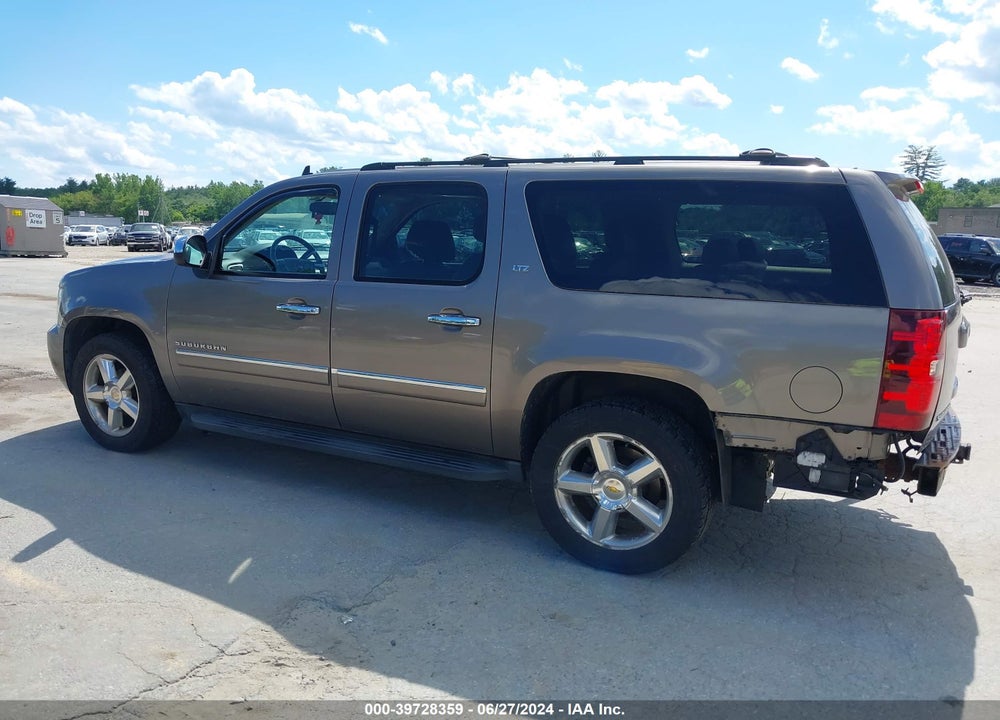 2013 CHEVROLET SUBURBAN 1500 VIN: 1GNSKKE73DR113471