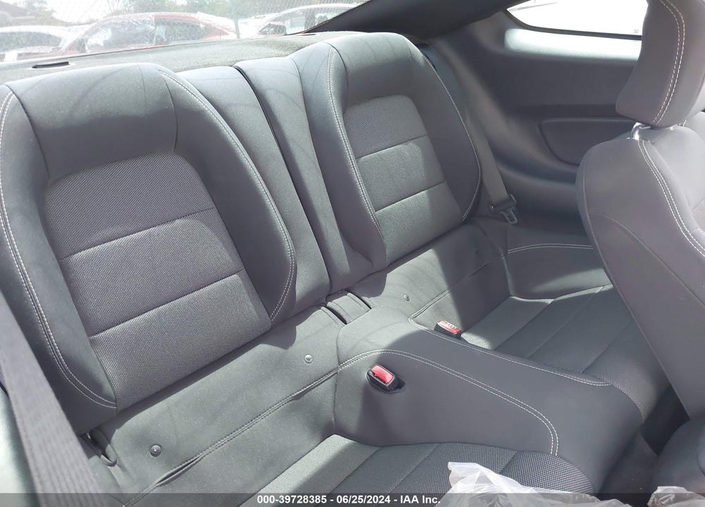 2016 FORD MUSTANG V6 VIN: 1FA6P8AM9G5327067