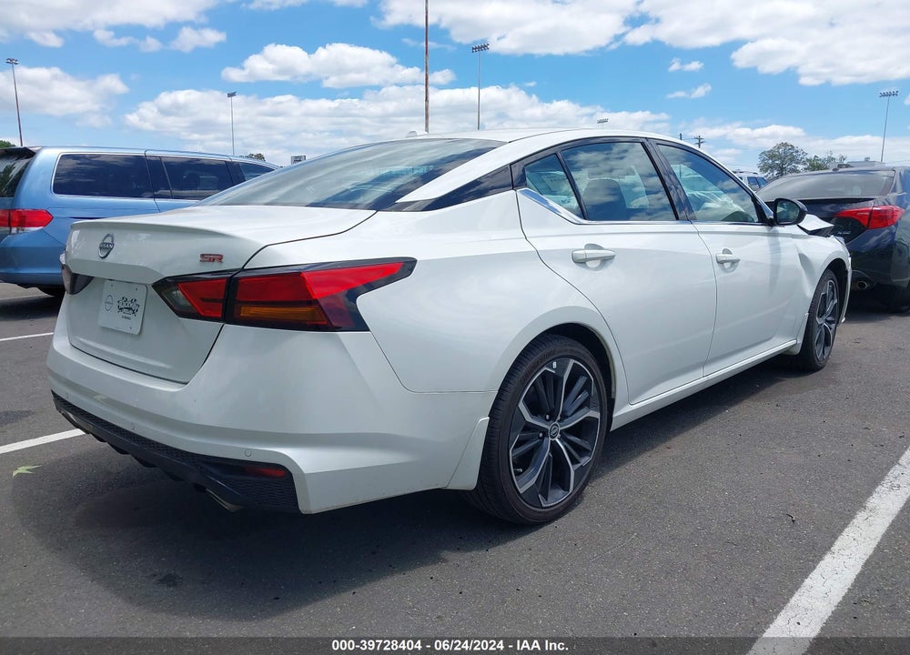 2024 NISSAN ALTIMA SR FWD VIN: 1N4BL4CV6RN319116