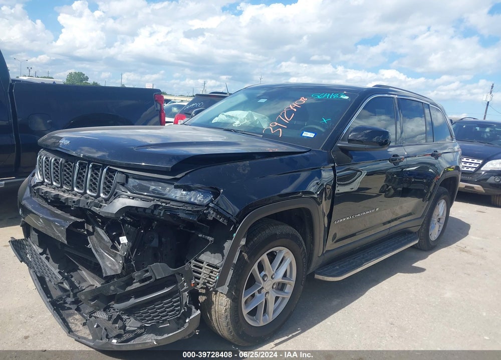 2023 JEEP GRAND CHEROKEE LAREDO 4X2 VIN: 1C4RJGAG0PC564183