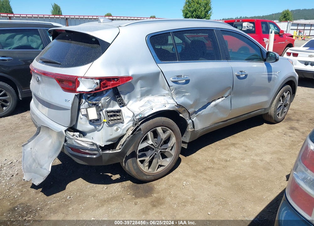 2021 KIA SPORTAGE EX VIN: KNDPNCAC0M7897862