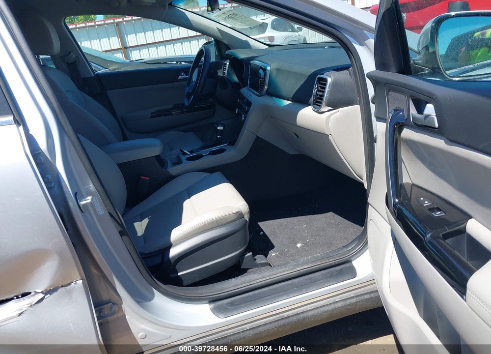 2021 KIA SPORTAGE EX VIN: KNDPNCAC0M7897862