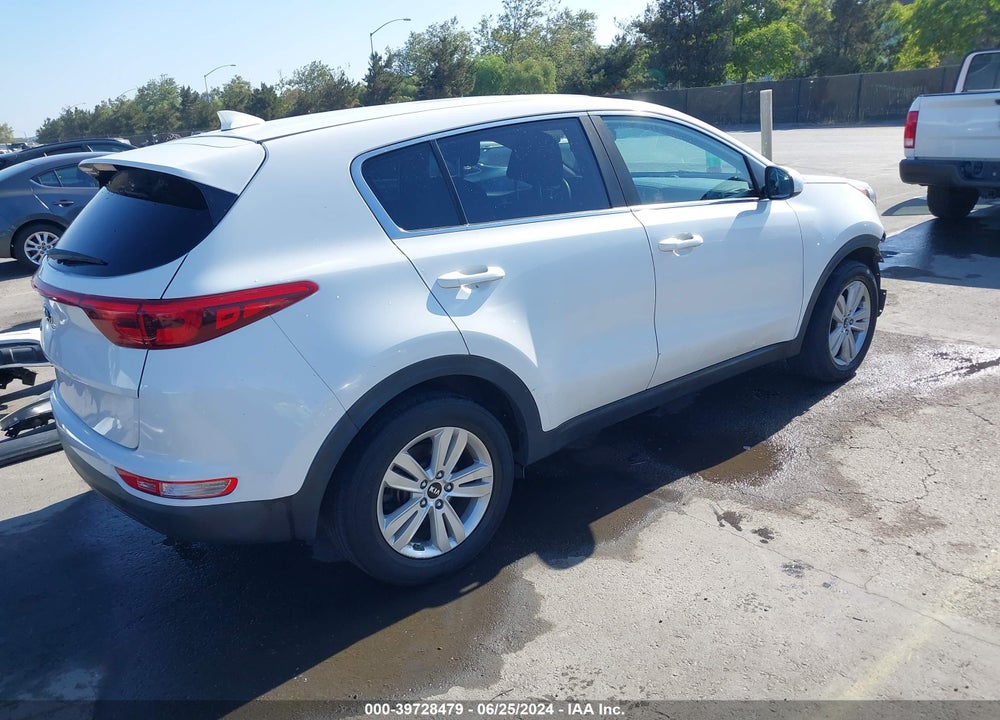 2017 KIA SPORTAGE LX VIN: KNDPM3ACXH7116726