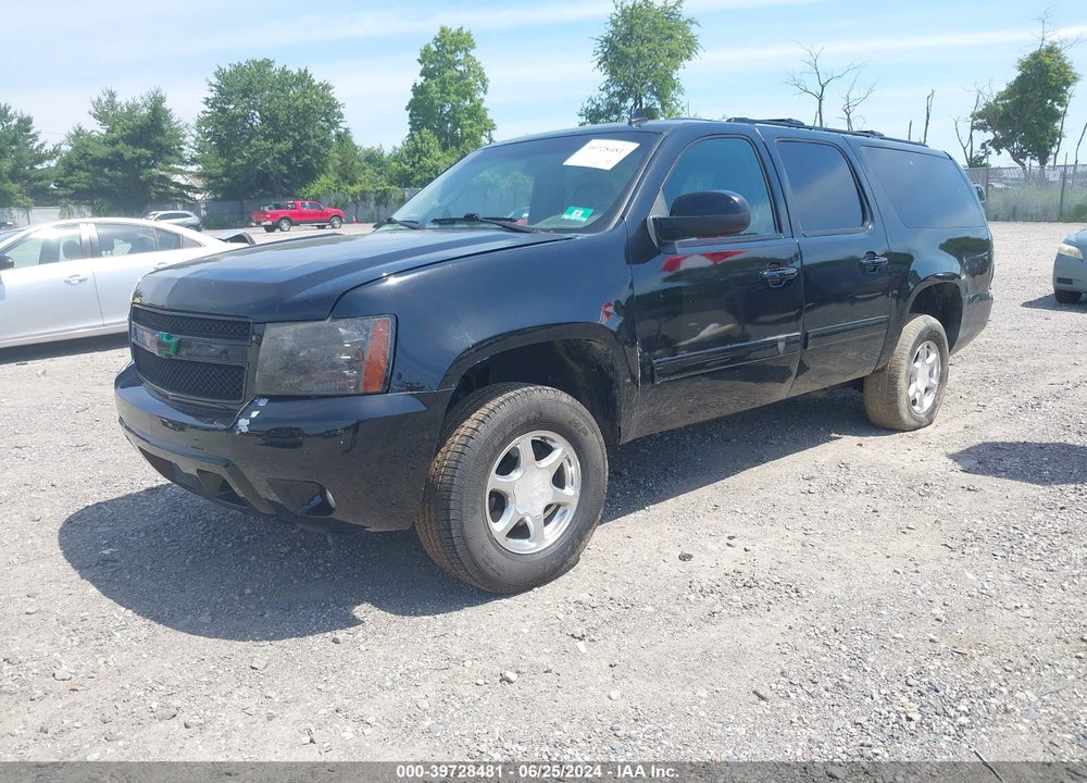 2013 CHEVROLET SUBURBAN 1500 LT VIN: 1GNSKJE74DR199013