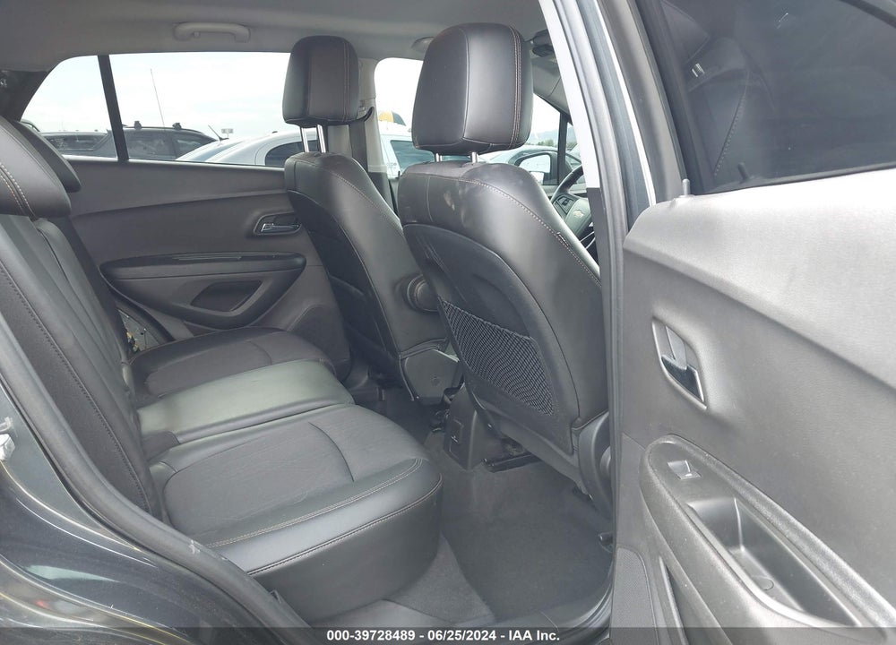 2017 CHEVROLET TRAX VIN: 3GNCJLSB8HL263966