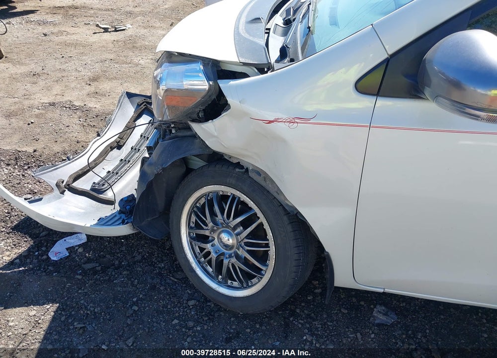 2012 SCION IQ VIN: JTNJJXB0XCJ021312