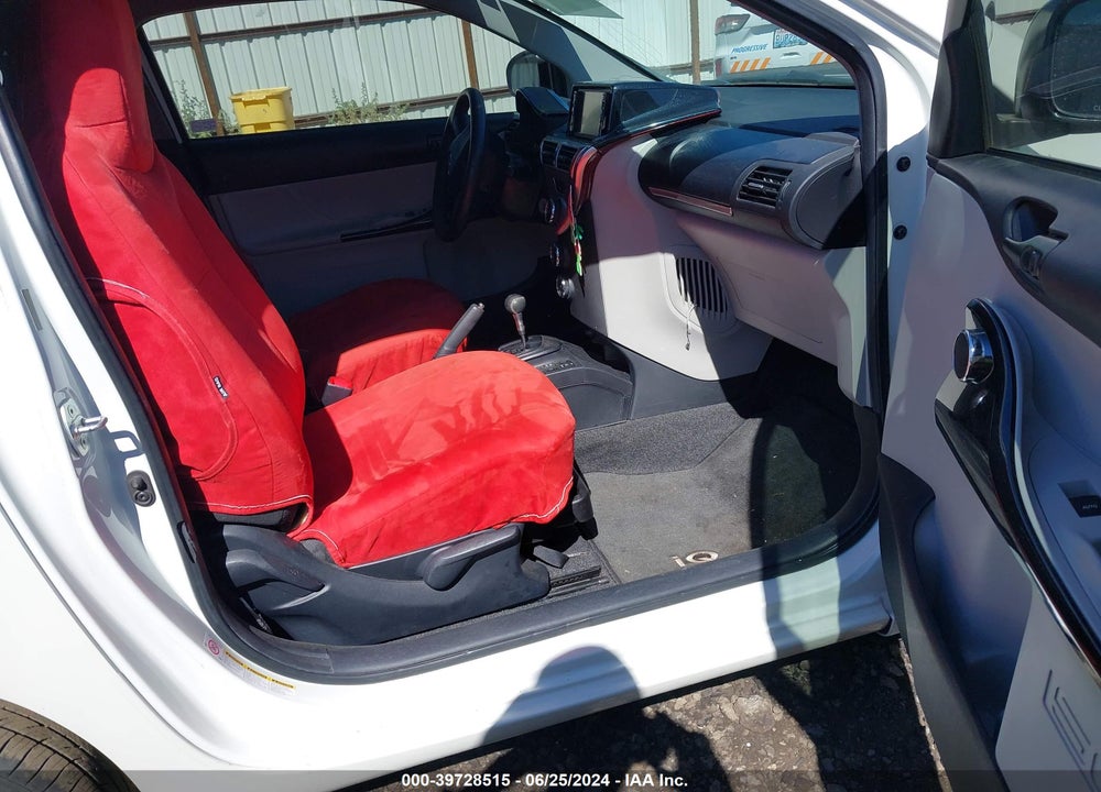 2012 SCION IQ VIN: JTNJJXB0XCJ021312