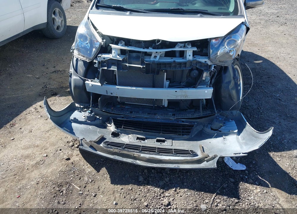 2012 SCION IQ VIN: JTNJJXB0XCJ021312