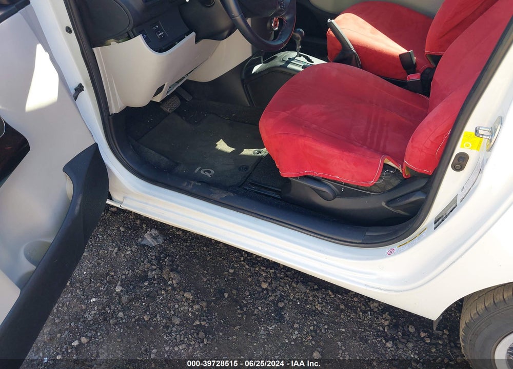 2012 SCION IQ VIN: JTNJJXB0XCJ021312