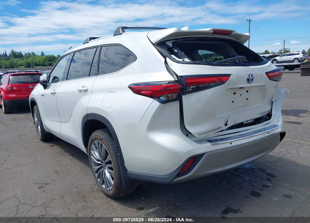 2021 TOYOTA HIGHLANDER HYBRID PLATINUM VIN: 5TDEBRCH3MS018033