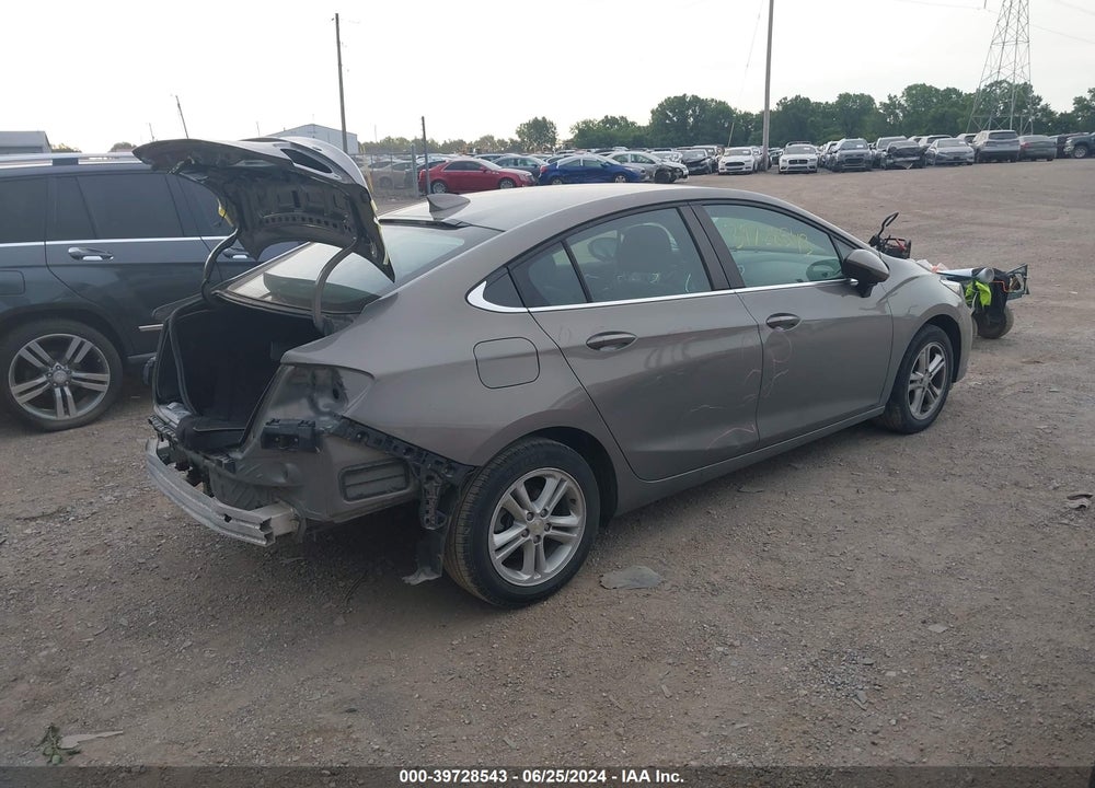 2017 CHEVROLET CRUZE LT AUTO VIN: 1G1BE5SMXH7167078