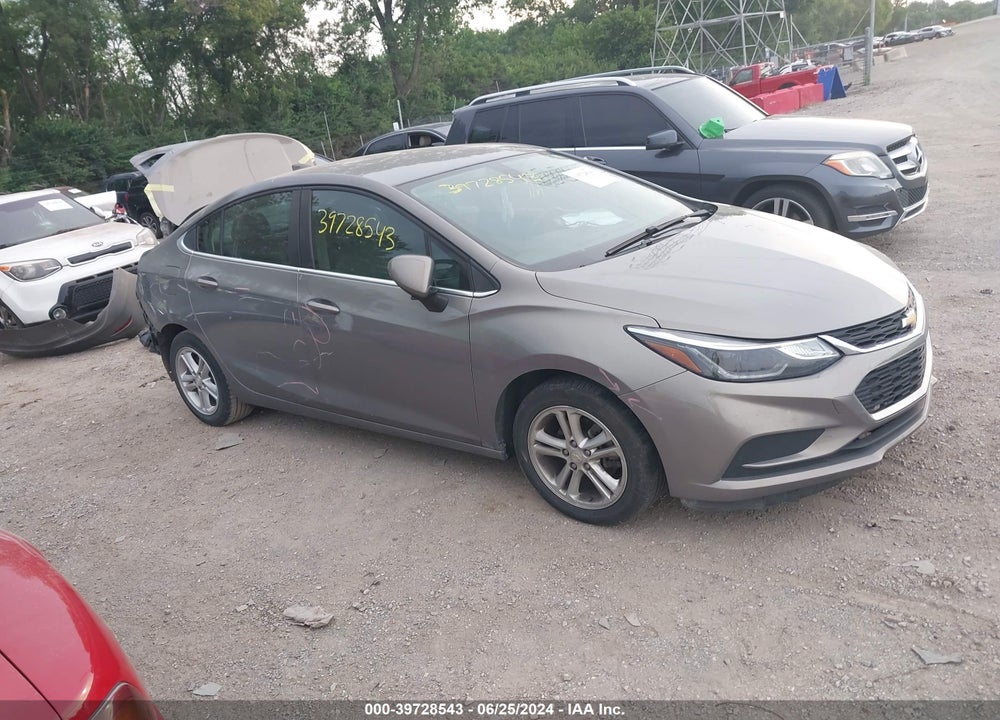2017 CHEVROLET CRUZE LT AUTO VIN: 1G1BE5SMXH7167078