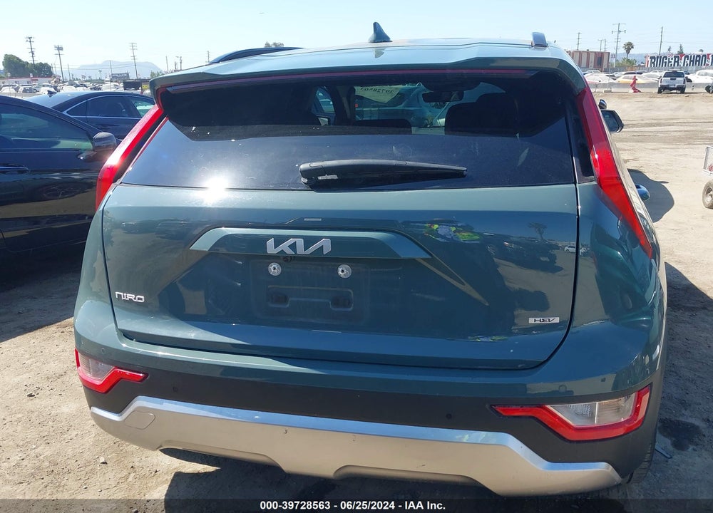 2023 KIA NIRO EX VIN: KNDCR3LE4P5069640
