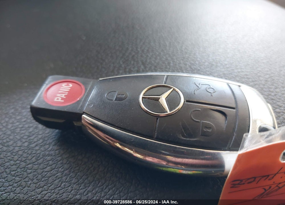2009 MERCEDES-BENZ C 300 LUXURY/SPORT VIN: WDDGF54X89F205664
