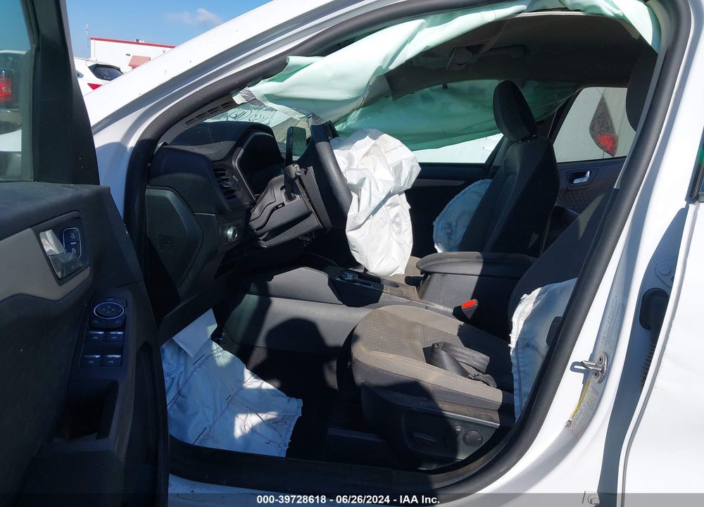 2020 FORD ESCAPE SE VIN: 1FMCU0G64LUA76213