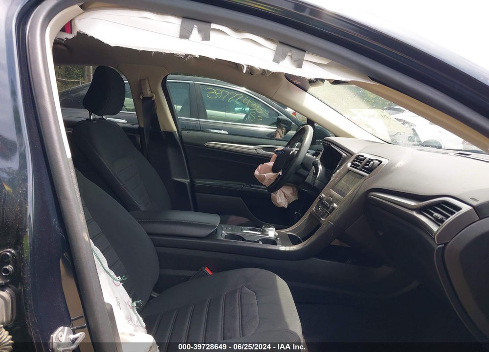 2020 FORD FUSION SE VIN: 3FA6P0HD3LR255846