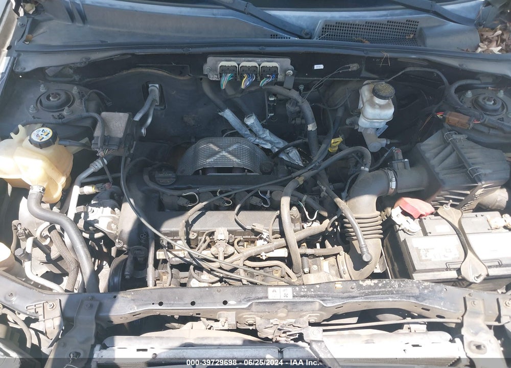 2008 FORD ESCAPE XLT VIN: 1FMCU03Z28KE64639
