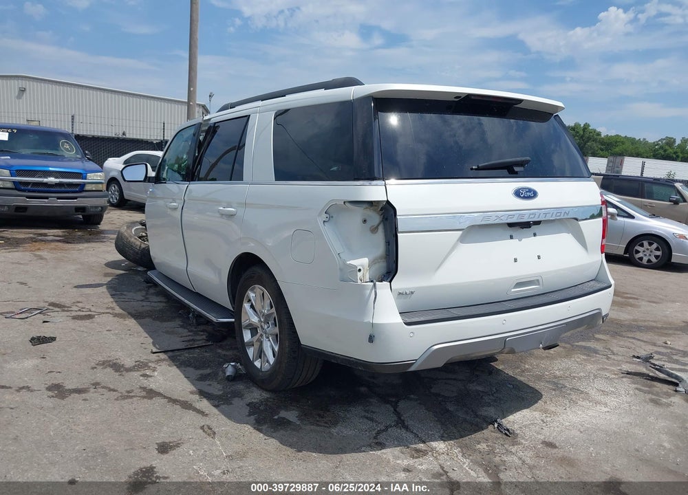 2021 FORD EXPEDITION XLT VIN: 1FMJU1JT0MEA41014