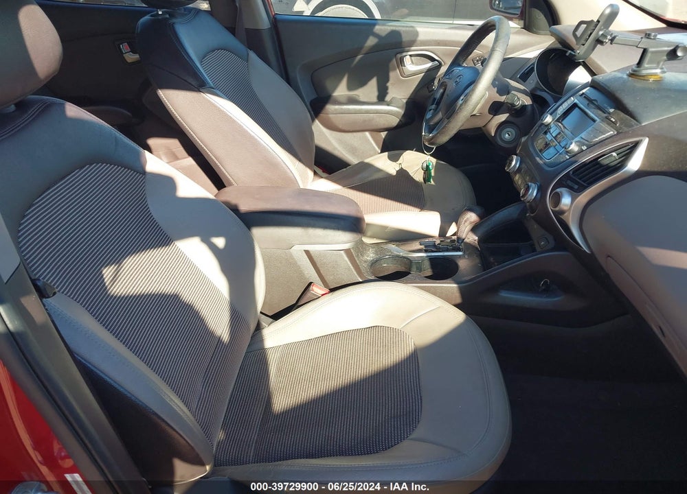 2013 HYUNDAI TUCSON GLS VIN: KM8JU3AC4DU563856