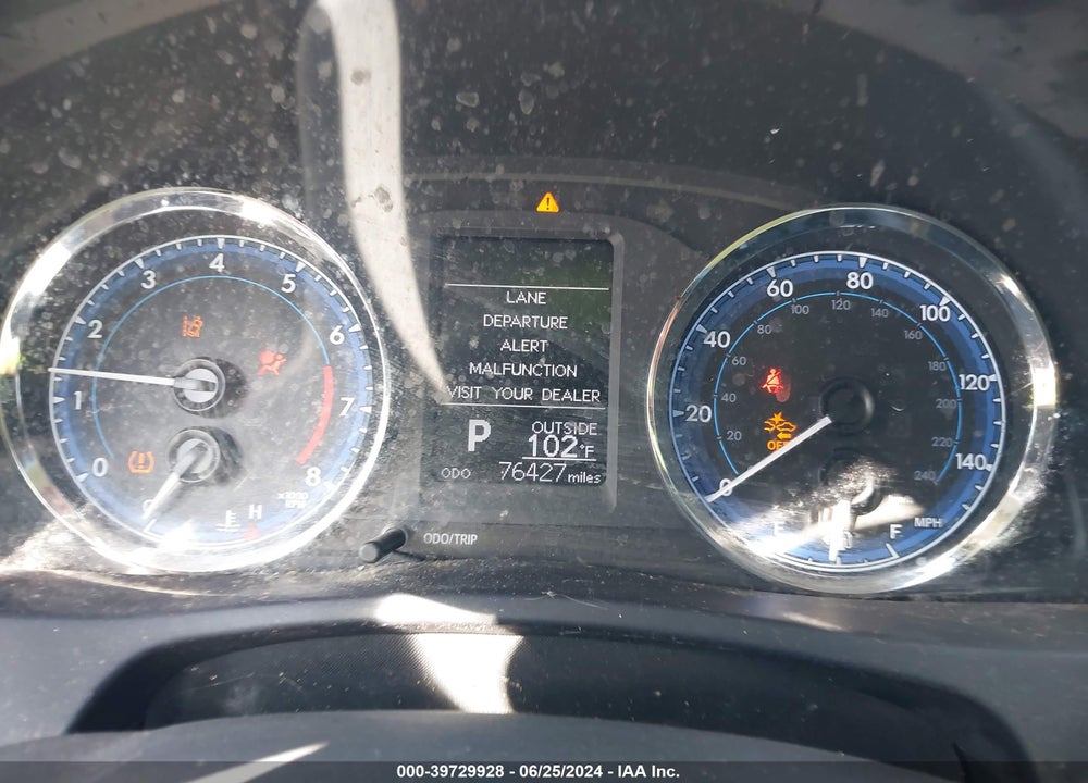 2019 TOYOTA COROLLA LE VIN: 5YFBURHE4KP909837
