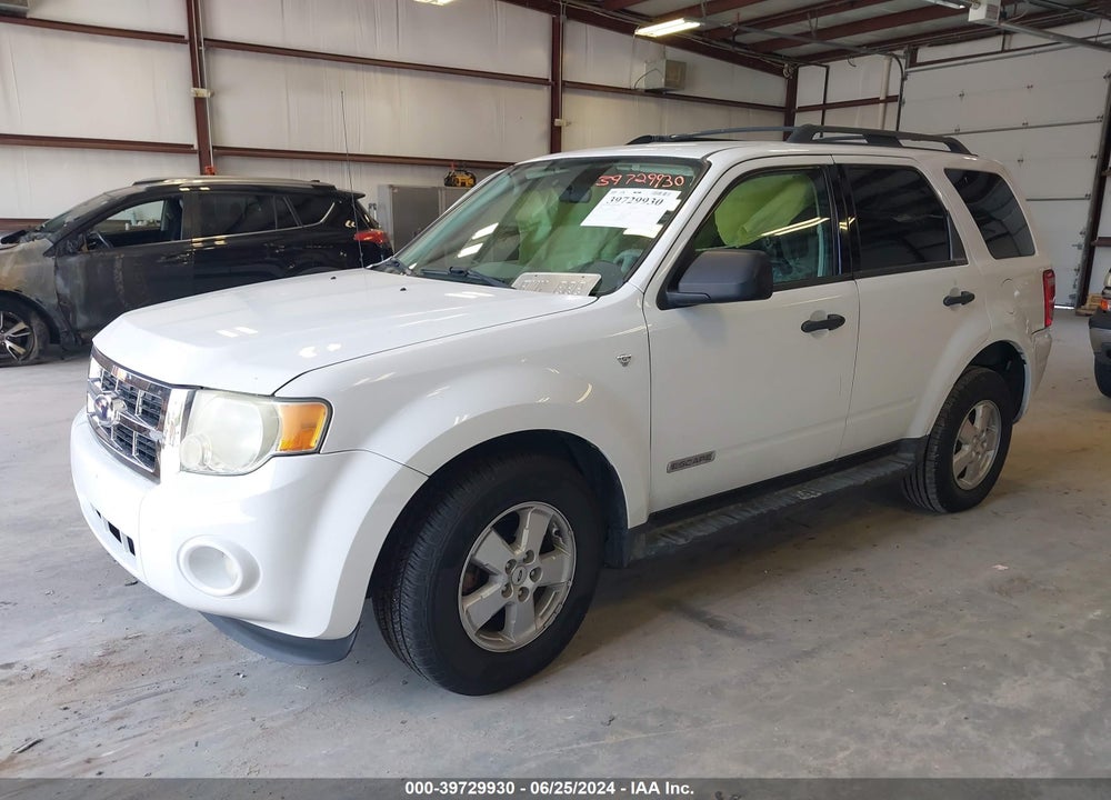 2008 FORD ESCAPE XLT VIN: 1FMCU93138KE75177