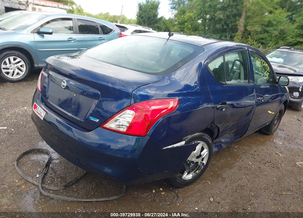 2014 NISSAN VERSA 1.6 S+ VIN: 3N1CN7AP7EL854855