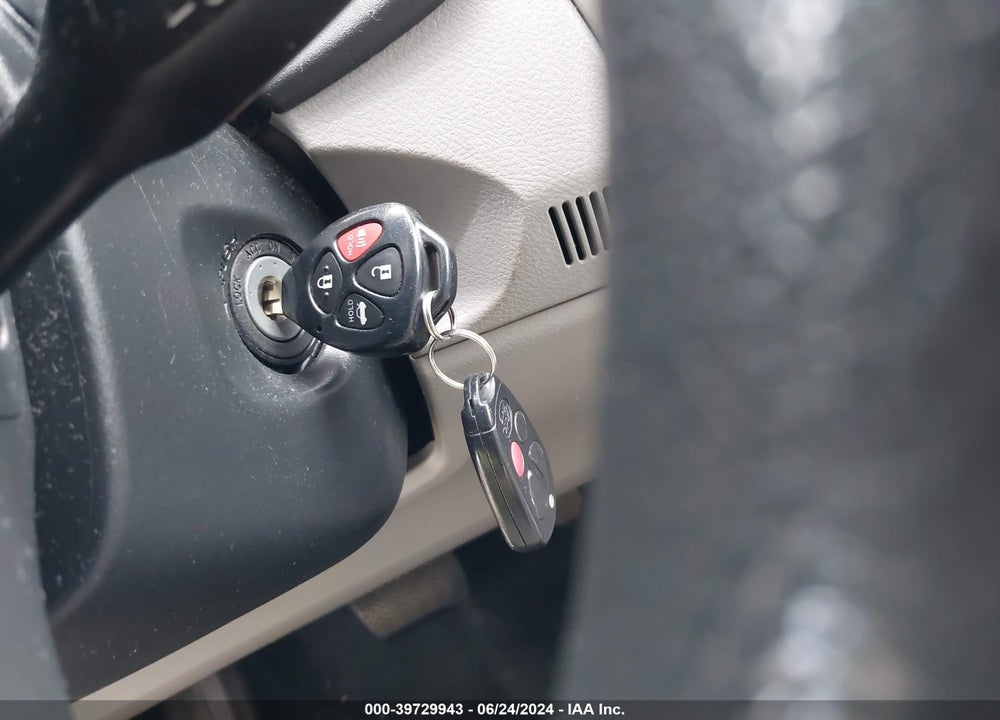 2013 TOYOTA COROLLA LE VIN: 2T1BU4EE1DC978379