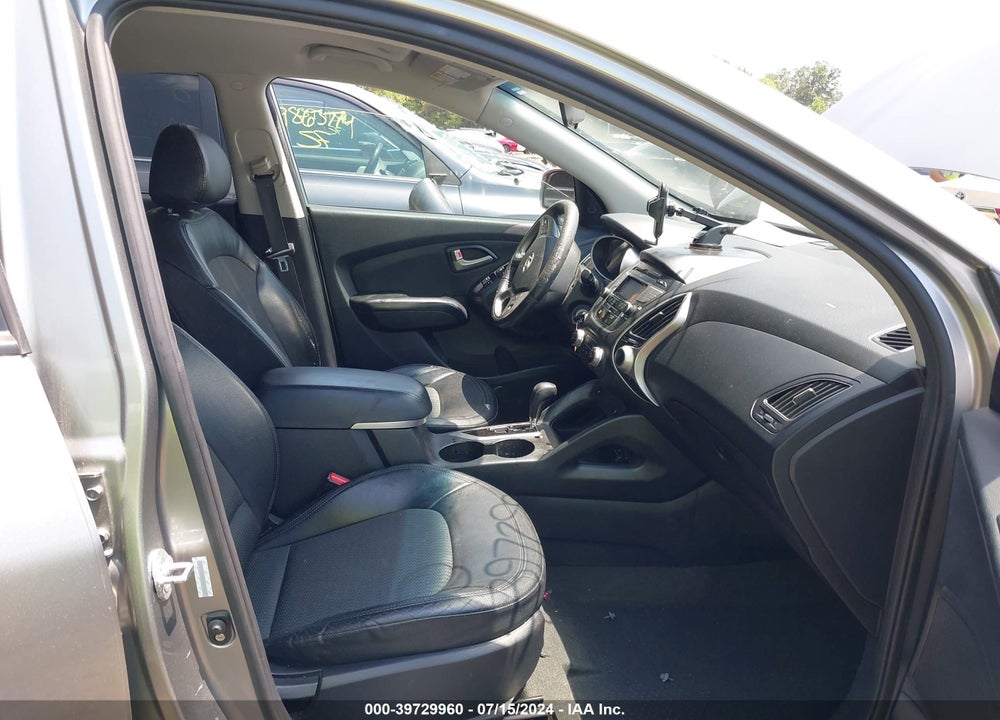 2012 HYUNDAI TUCSON GLS VIN: KM8JUCAC7CU446089