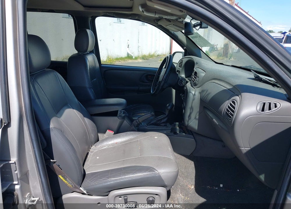 2004 CHEVROLET TRAILBLAZER LT VIN: 1GNDT13S042374783