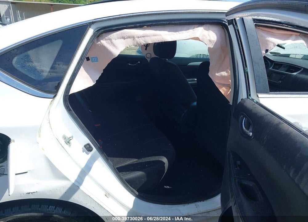 2018 NISSAN SENTRA VIN: 3N1AB7AP7JY315133