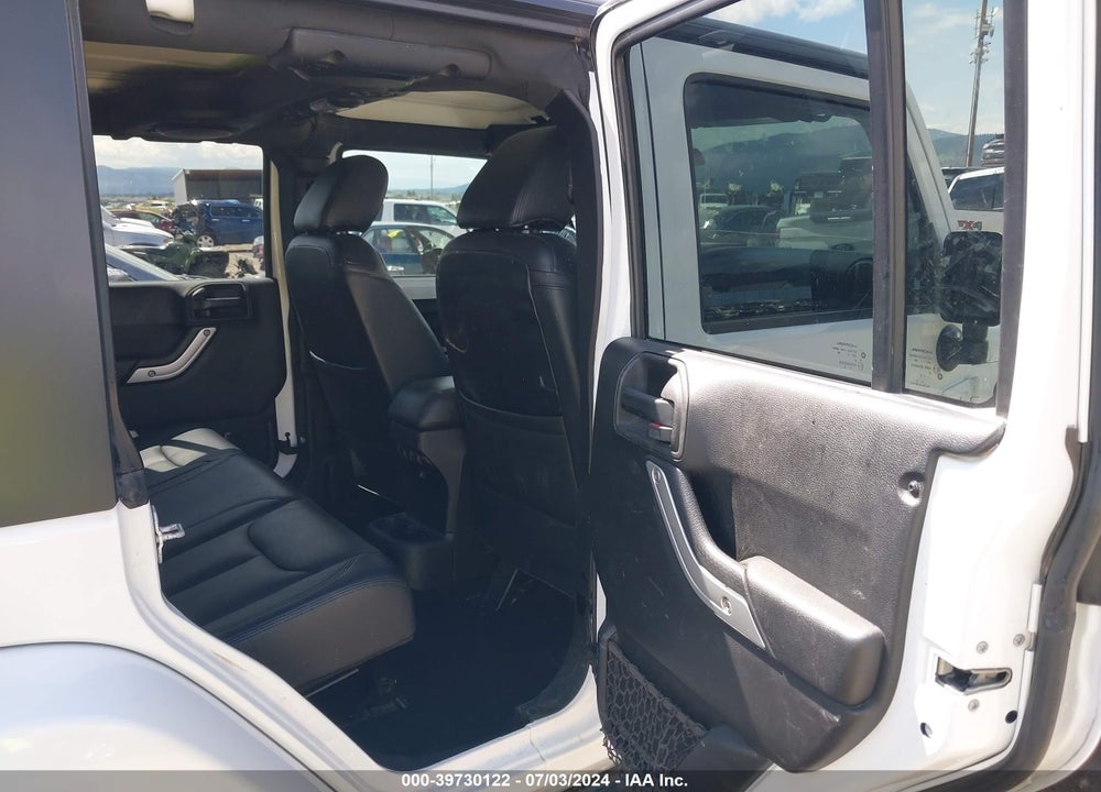 2014 JEEP WRANGLER UNLIMITED SAHARA VIN: 1C4BJWEG3EL315797