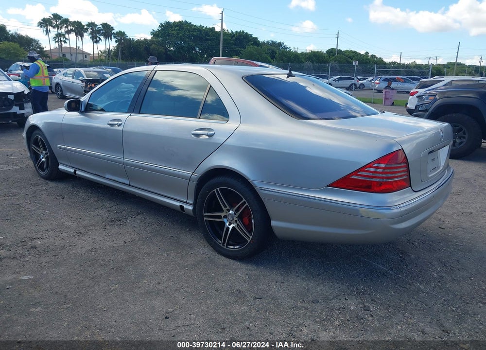 2001 MERCEDES-BENZ S 500 VIN: WDBNG75J51A156377