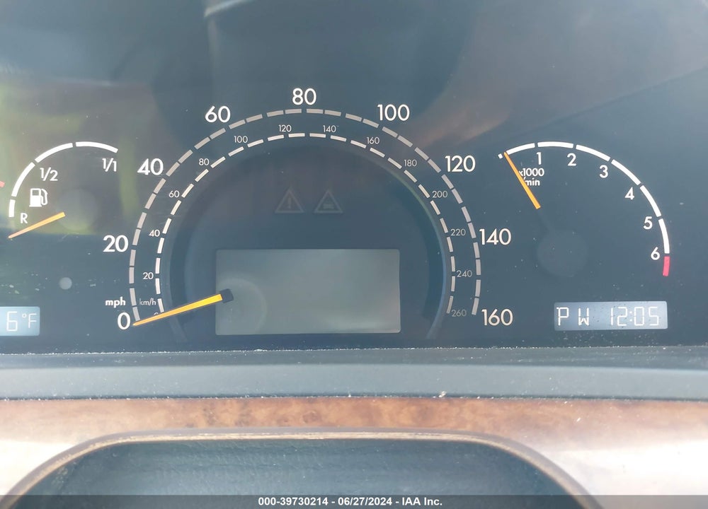 2001 MERCEDES-BENZ S 500 VIN: WDBNG75J51A156377
