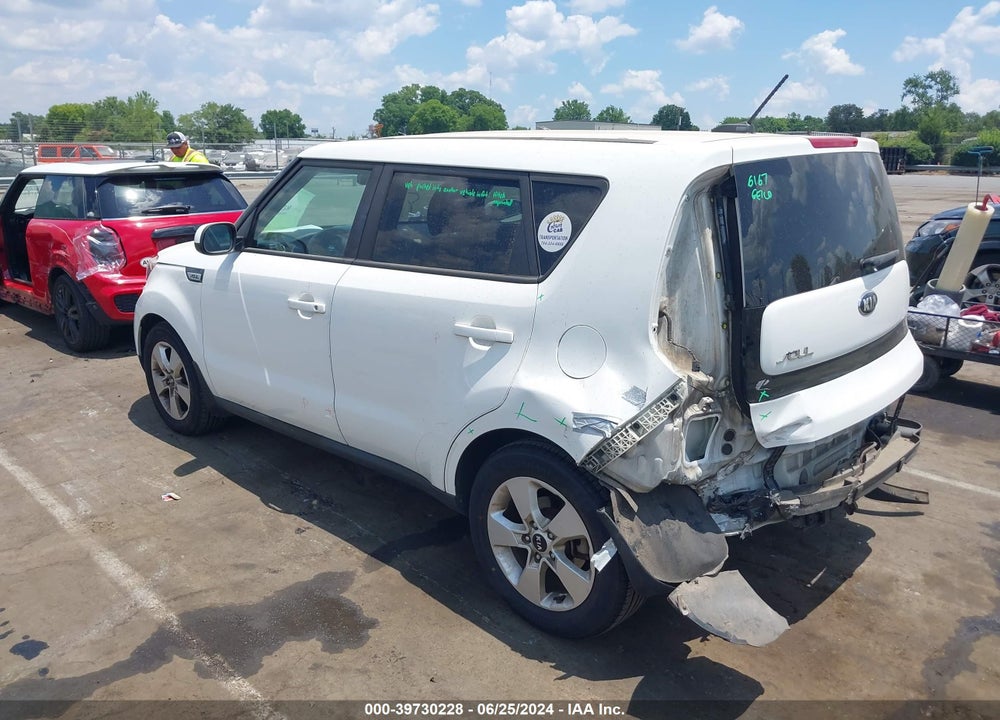 2018 KIA SOUL VIN: KNDJN2A23J7620691
