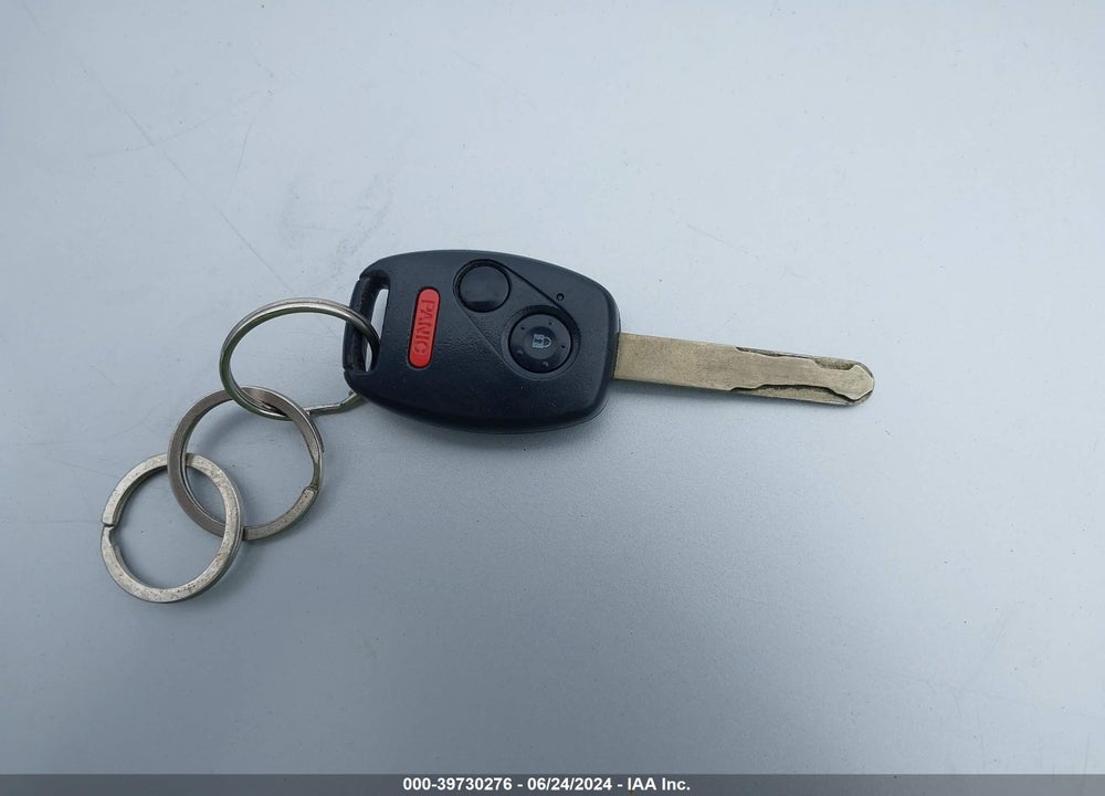 2006 HONDA CIVIC VIN: 1HGFA16586L021140