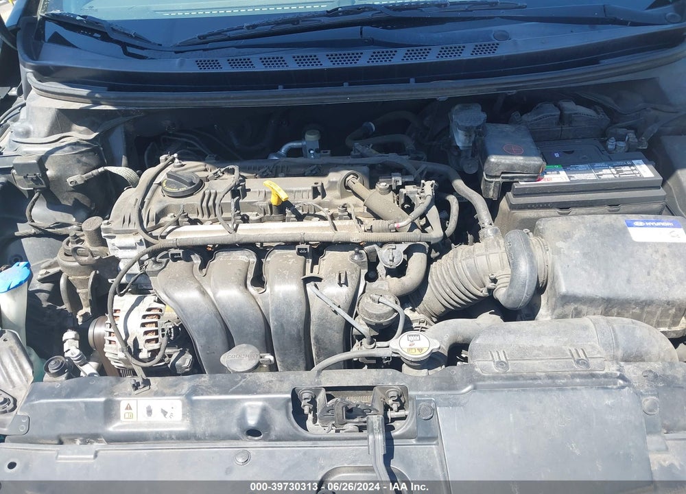 2013 HYUNDAI ELANTRA GLS VIN: KMHDH4AE0DU853343