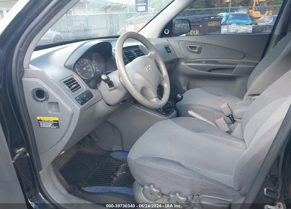 2008 HYUNDAI TUCSON GLS VIN: KM8JM12B28U859815
